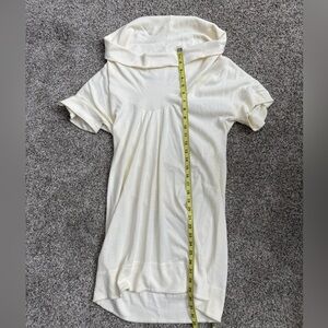 Chic Cream Women's Hoodie Top